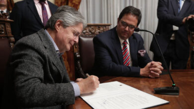 Photo of Xavier Vera Grunauer asume como Ministro de Energía y Minas